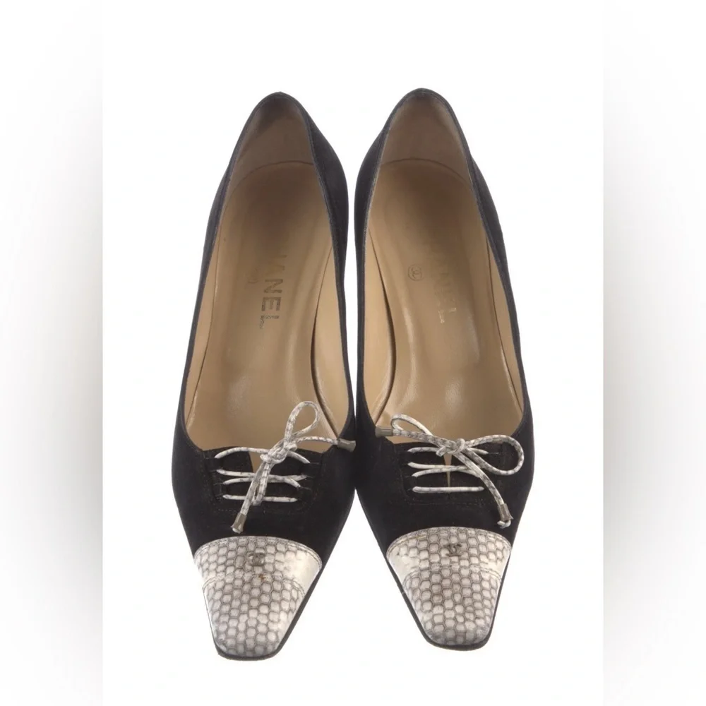 Chanel Suede Kitten Heel Pumps Snakeskin Cap Toe CC Logo Bow Vintage Mules 39 9